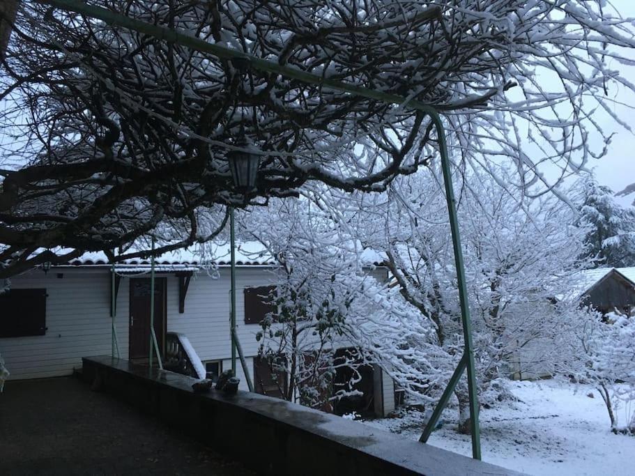 Lerable Pourpre De La Grotte Au Lion Vila Arbon Exterior foto
